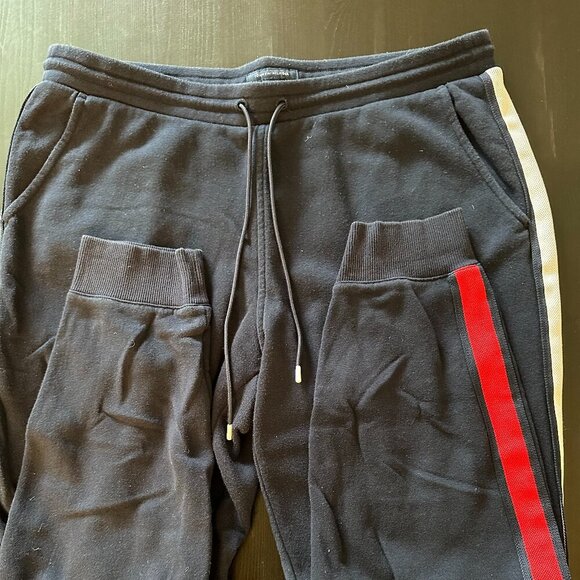 Tommy Hilfiger Navy Blue Sweatshirt & Jogger Set | Size M (Top) / L (Bottom) - Picture 7 of 9